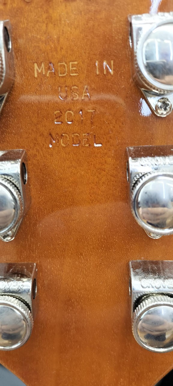 GIBSON LESPAUL LASSIC electric guitar