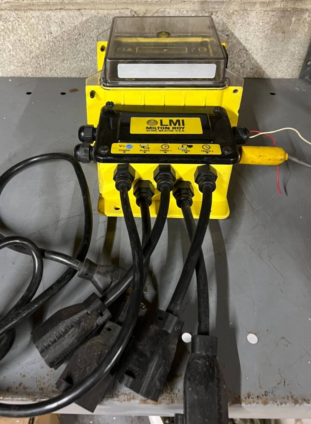 LMI Milton Roy LiquiTron DC4500 DC4500-111A Conductivity Controller