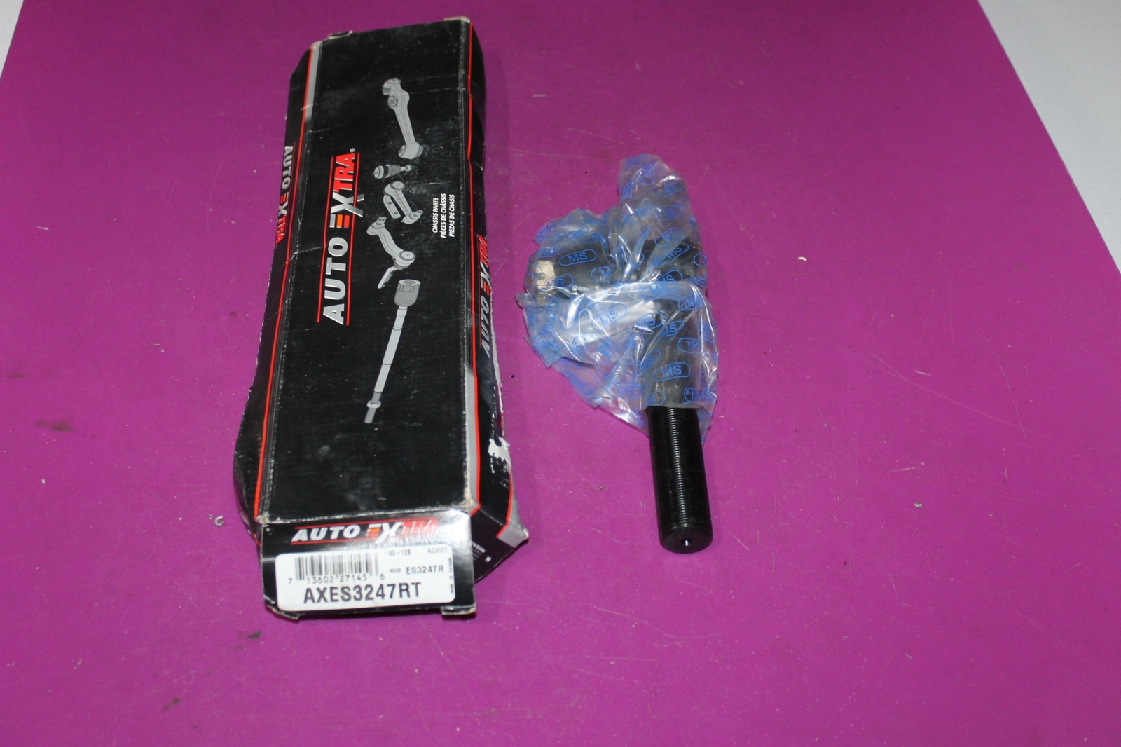 NOS Auto Extra Tie Rod End. Part ES3247R. See pic.