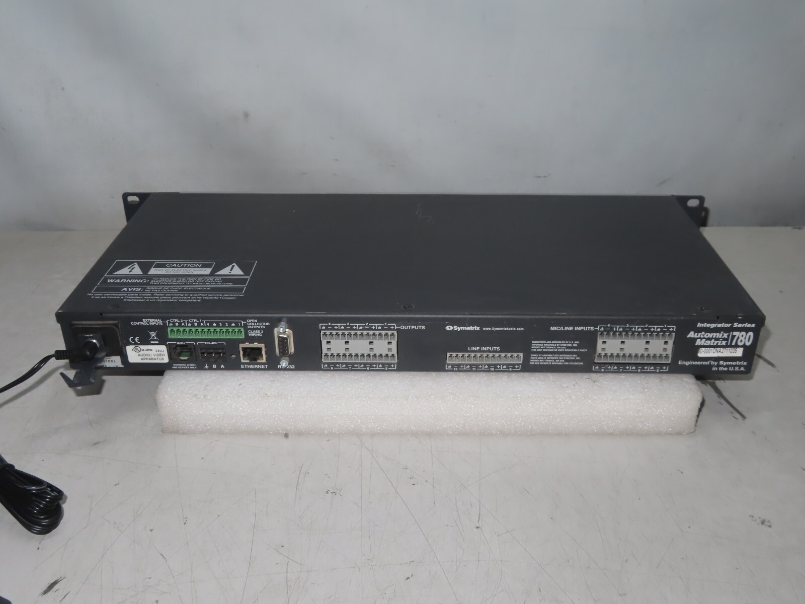 Symetrix Automix Matrix 780 Zone Mix Controller and Audio Processor * bad screen