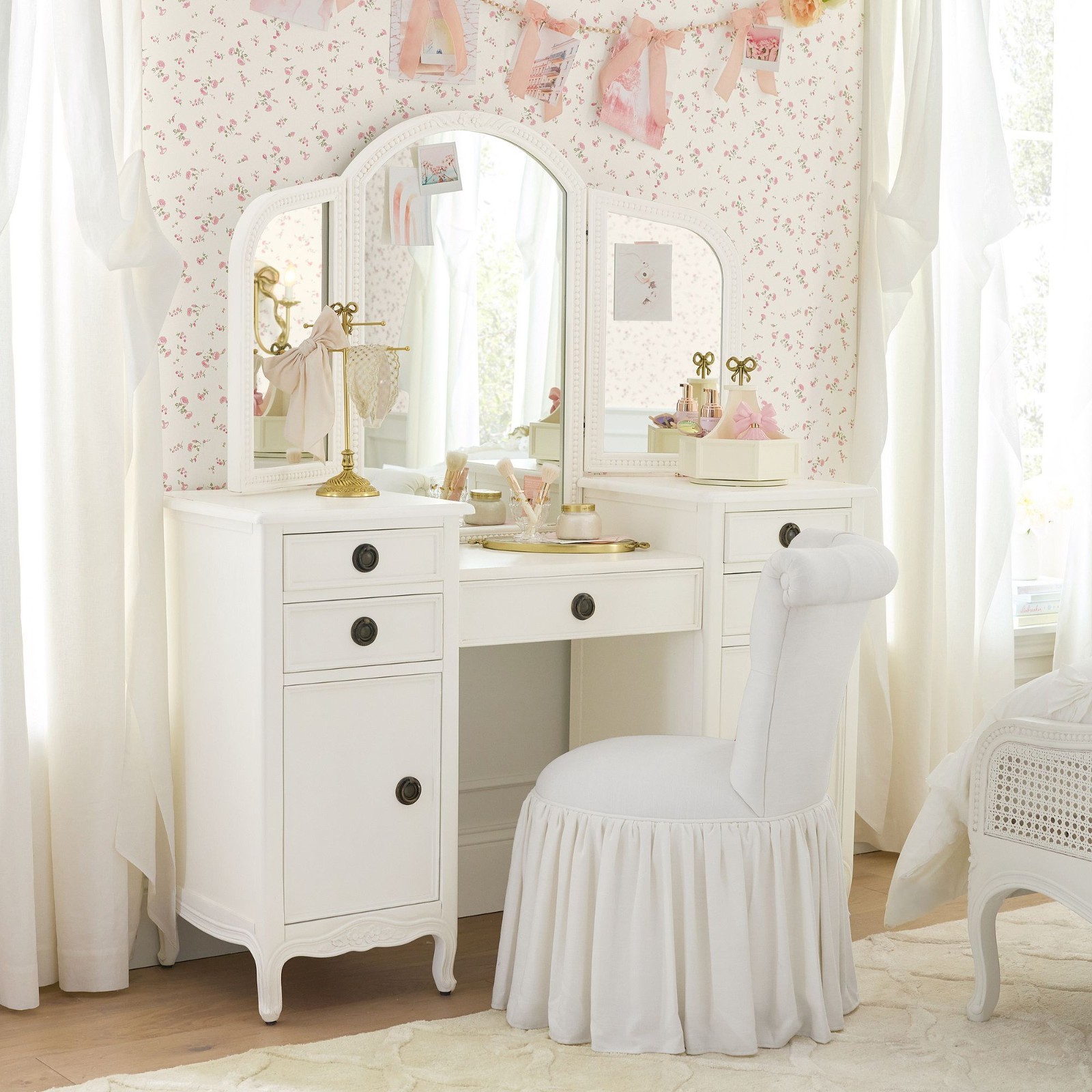 Potterybarn LoveShackFancy Desktop Spinning Organizer