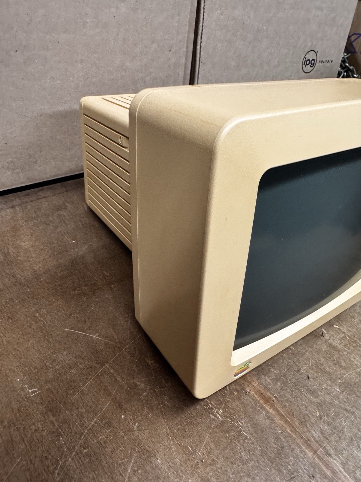 Vintage Apple IIc Computer A2M4090 Monitor
