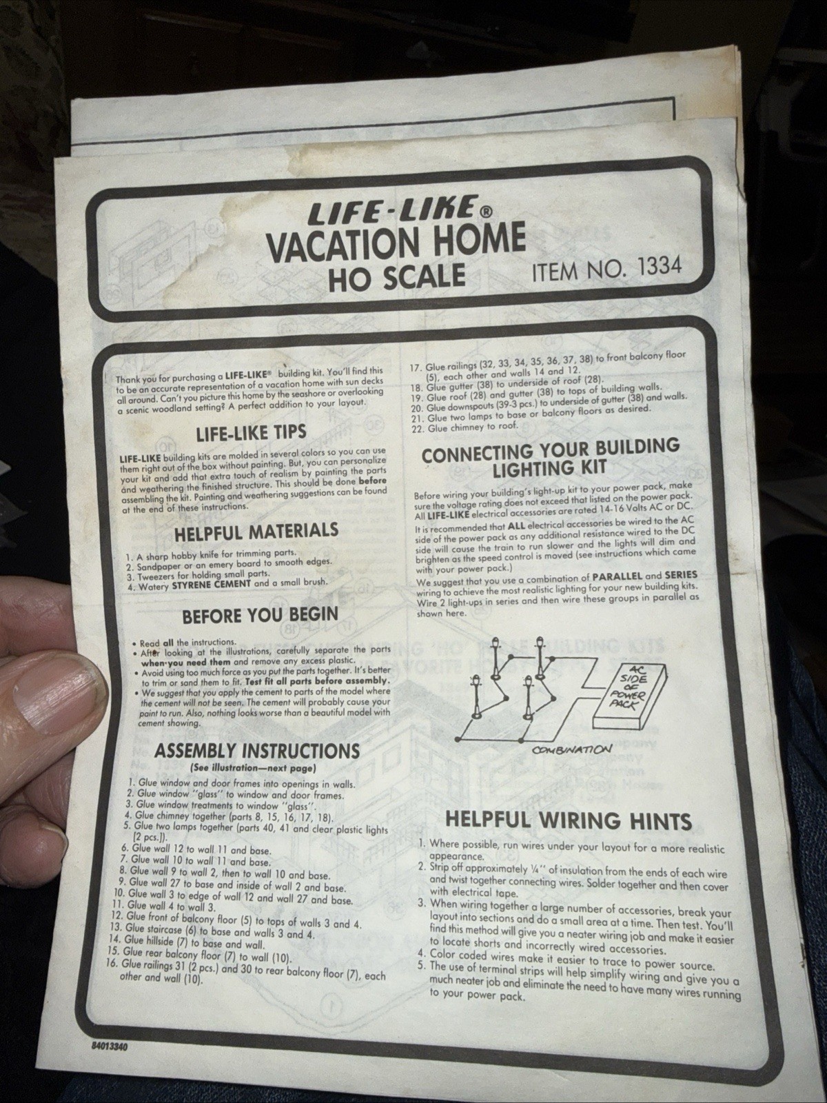 Life-Like ho Scale Vacation  Home Instruction Sheet