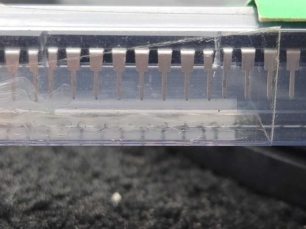 New (10pcs) MC10H131P ONSEMI IC Logic
