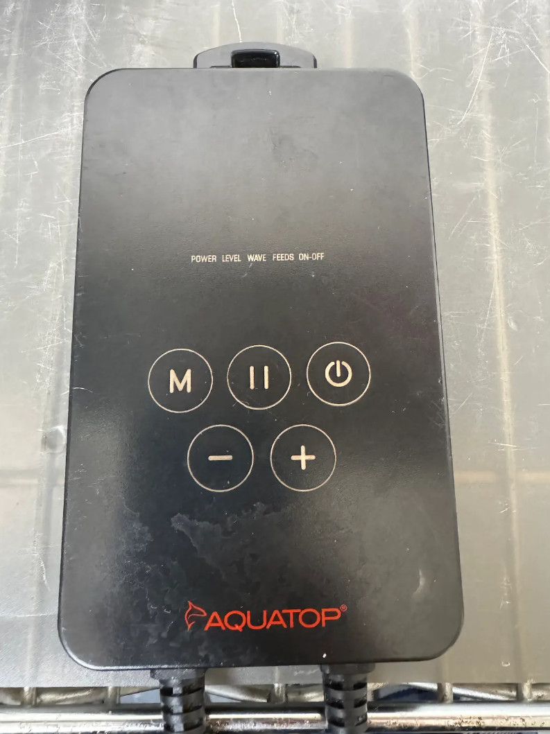 AQUATOP - MWP-2300 MaxFlow DC Water Pump w/ Controller (PRE-OWNED)