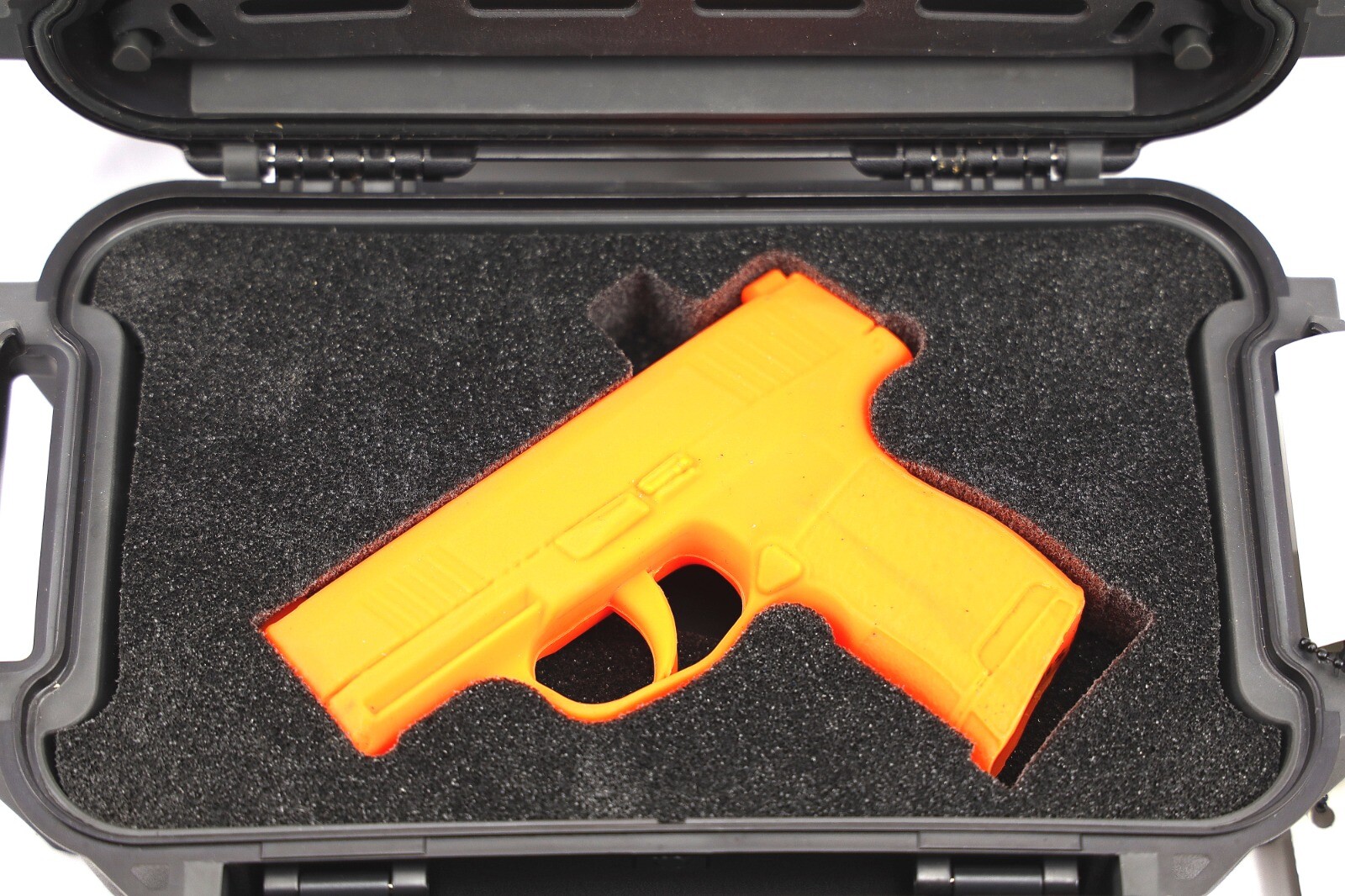 New Precut Sig Sauer P365 P365XL + mag foam kit fits your Pelican Ruck R60