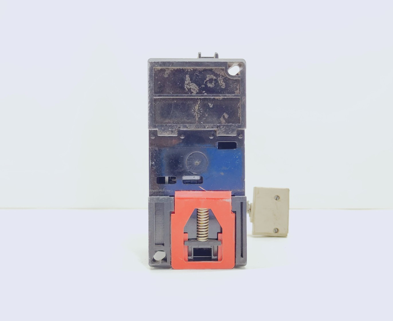 TELEMECANIQUE TSXDSF612 OUTPUT MODULE (FREE SHIPPING)