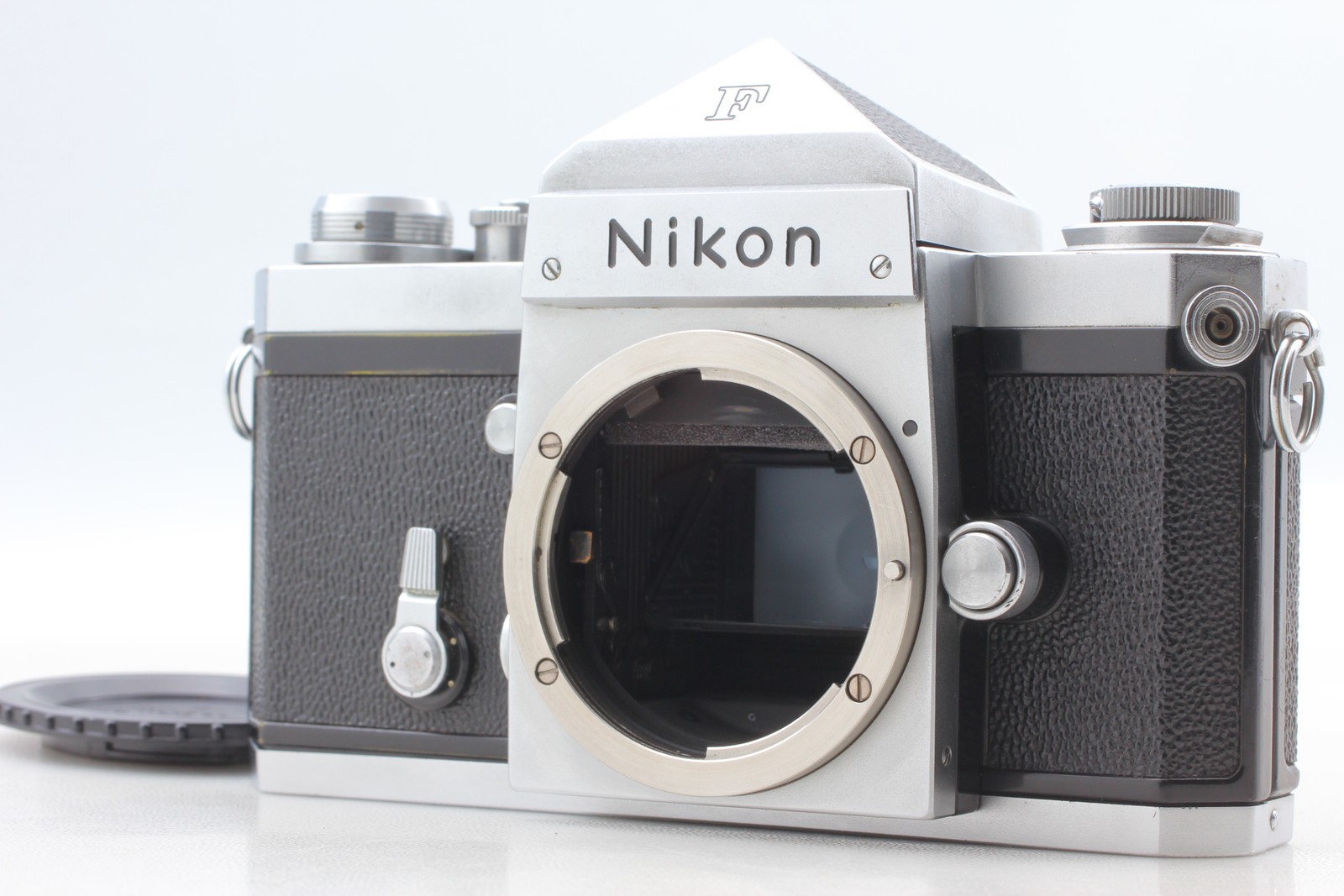 S/N 648xxxx [ Near MINT ] Vintage Nikon F Eye Level 35mm Film Camera From JAPAN