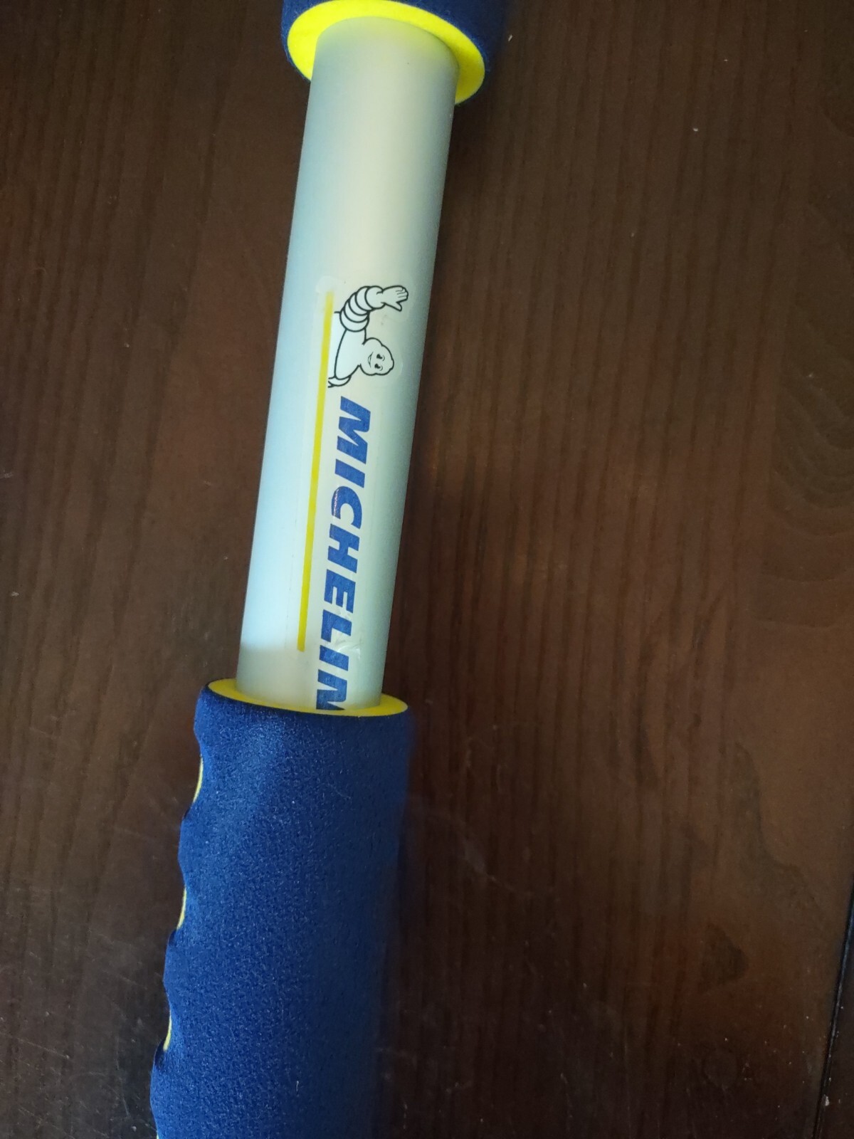 Michelin Snow Brush Telescoping