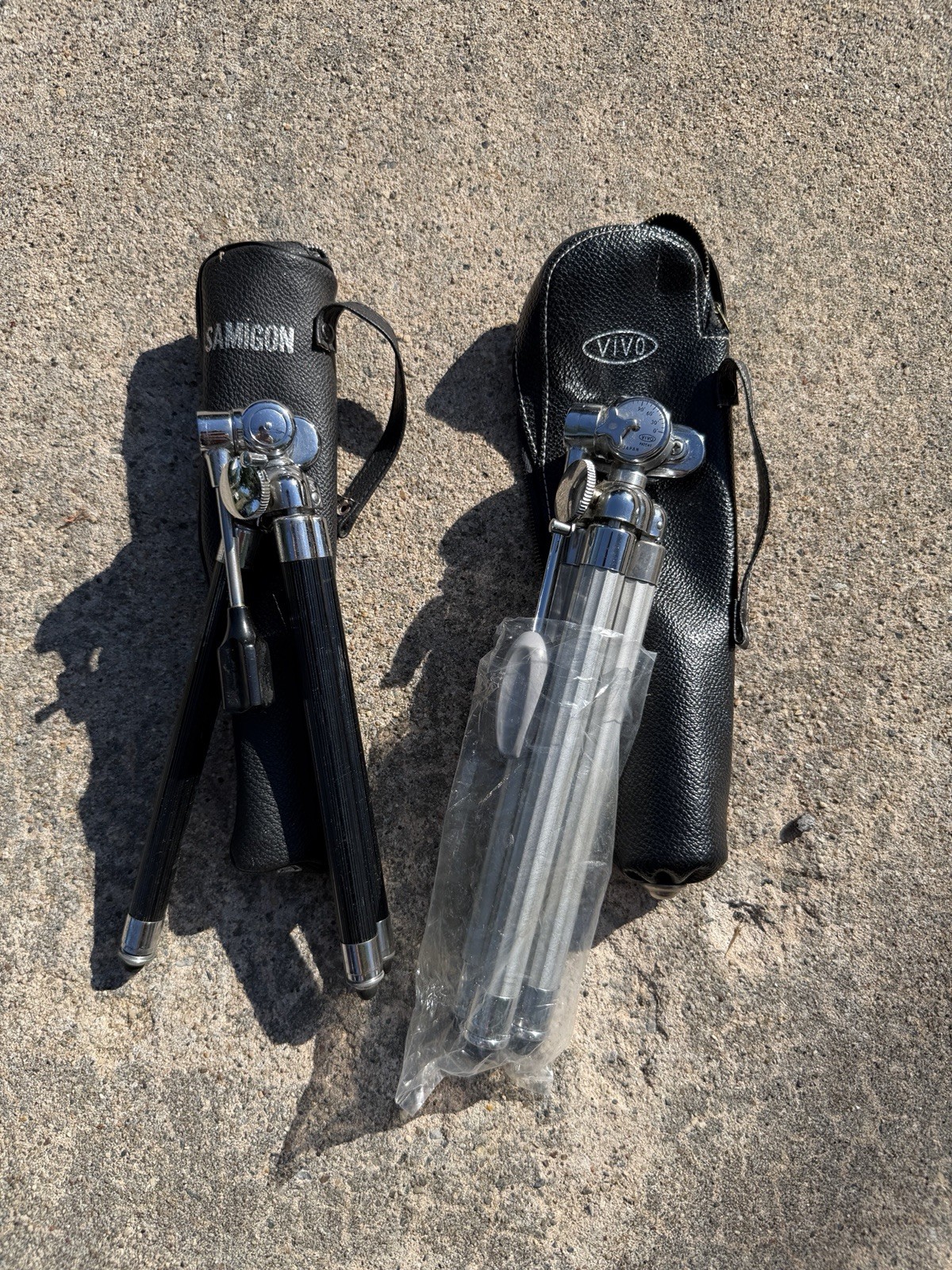 VIVO + SAMIGON Stainless Steel Tripod With Cases