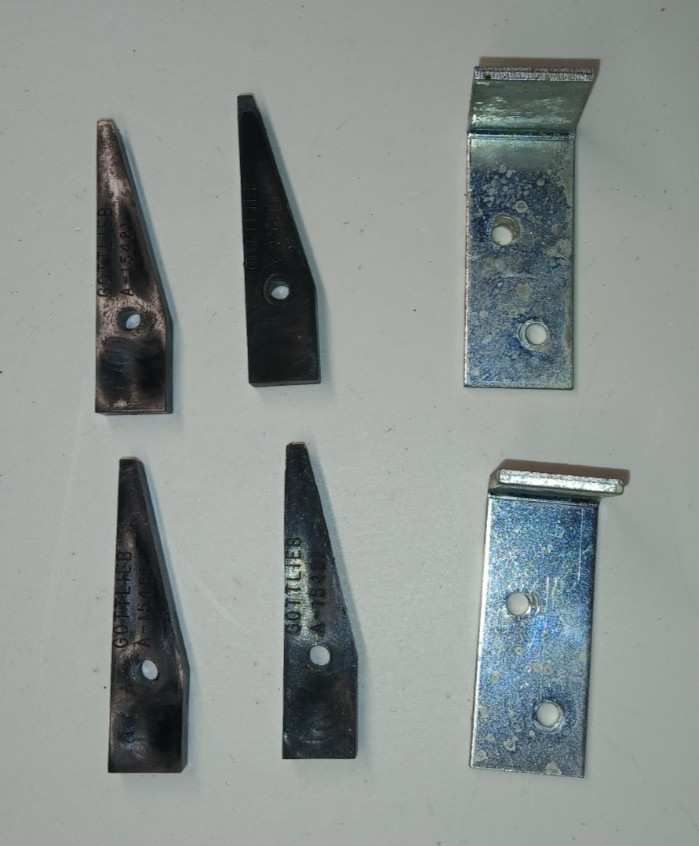 Gottlieb Fast Draw Pinball Backglas Metal Angle Brackets Plastic Wedges A-15481