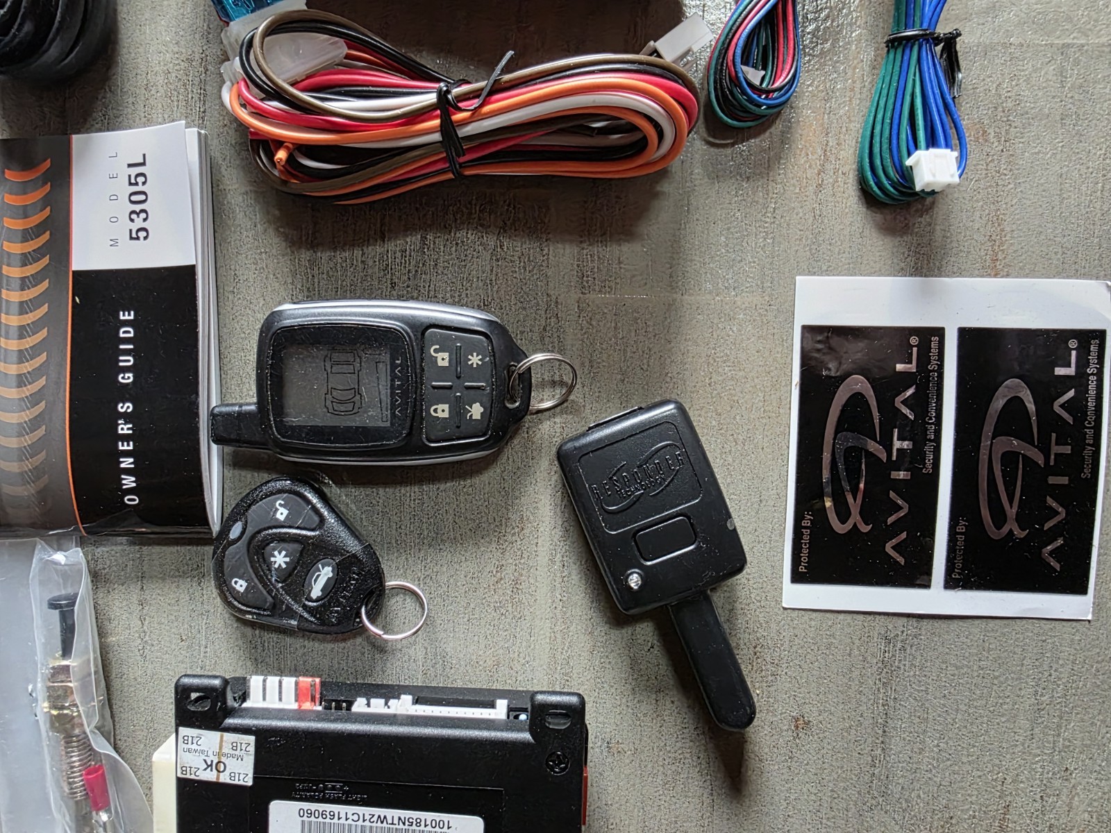 Avital 5305L 2-Way Start Keyless Entry With Security System New
