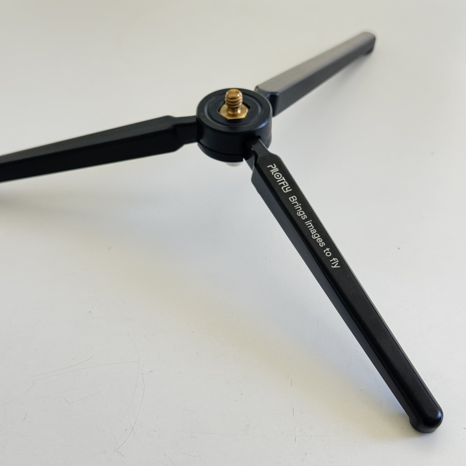PilotFly H2 3-Axis Handheld Gimbal Stabilizer - Complete Kit