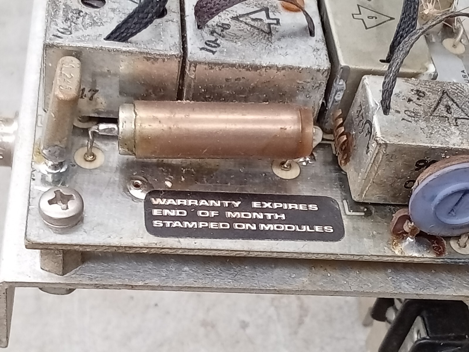 QUINTRON CORP MODEL - 037 LINK RECERVER 72.060 MHZ