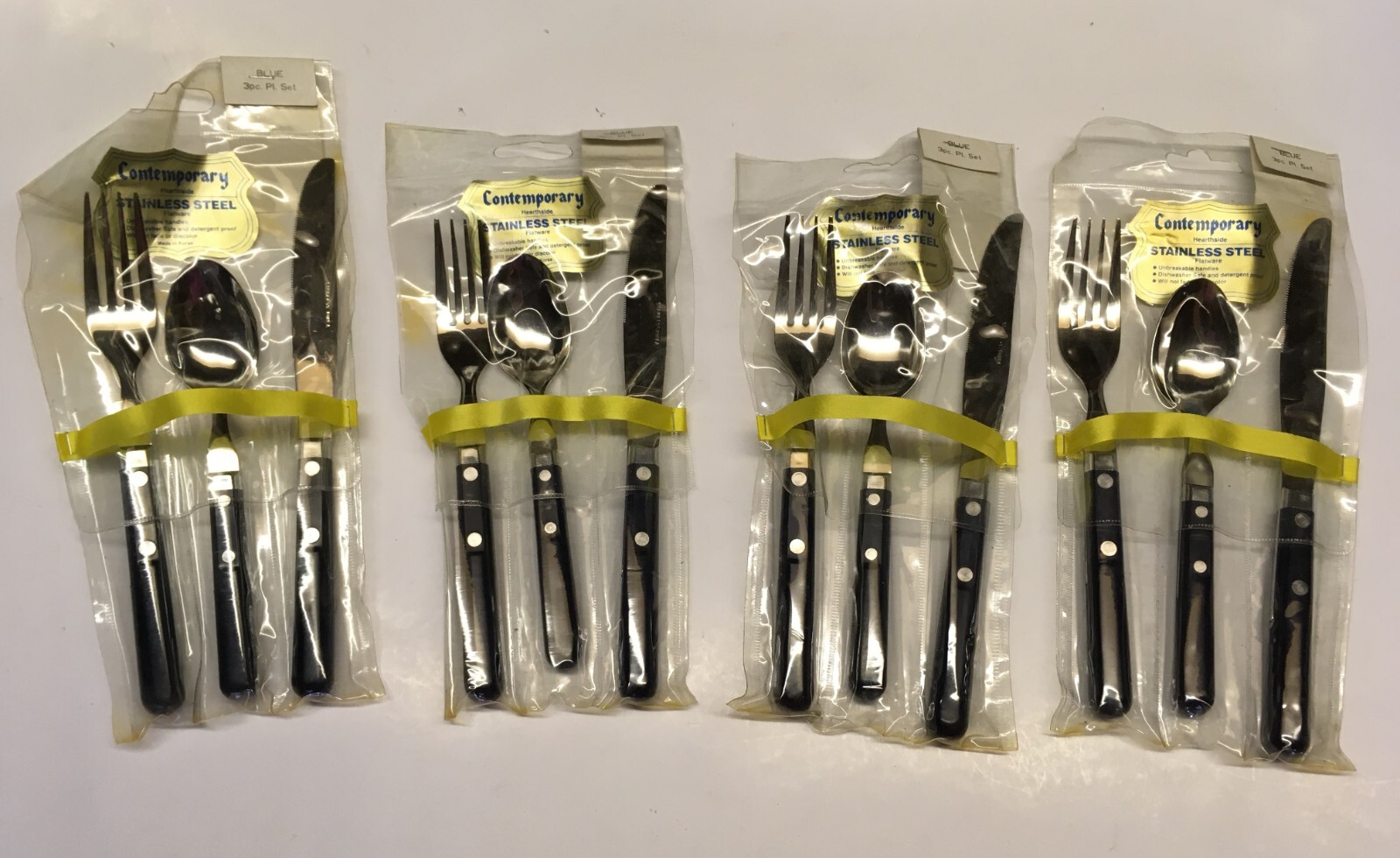New 12pc Hearthside Contemporary Stainless Korea Flatware Set – 4 sets of 3pc