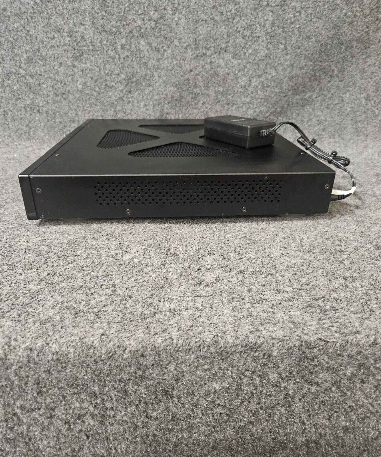 Niveus Media Niveus Digital Cable Receiver