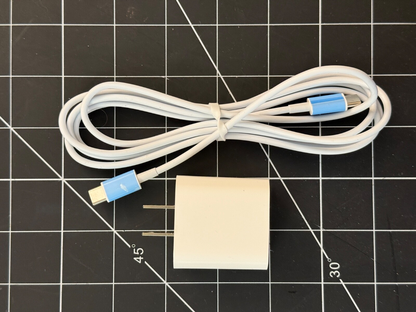 Mint Working 64GB Meta Oculus Quest 2 Headset Only. Plug and Play replacement.