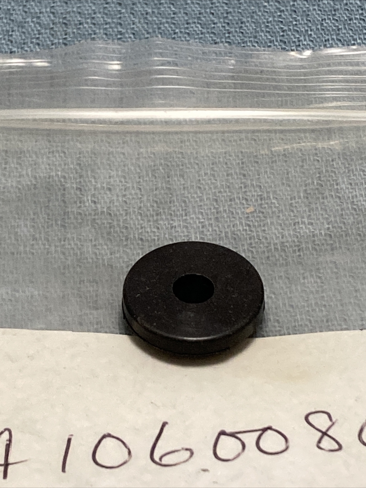 NEW ROBIN SUBARU 024-10600-80 GROMMET