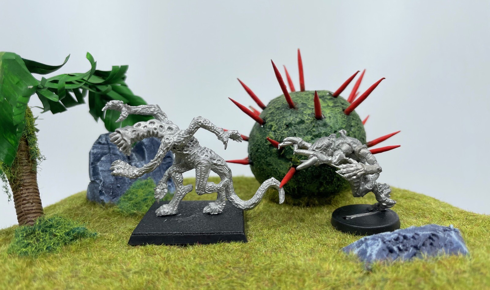 SATYR ART STUDIO 28-30mm scale FAN SCULPTED SPACE SLUG / LEECH ALIEN CREATURE