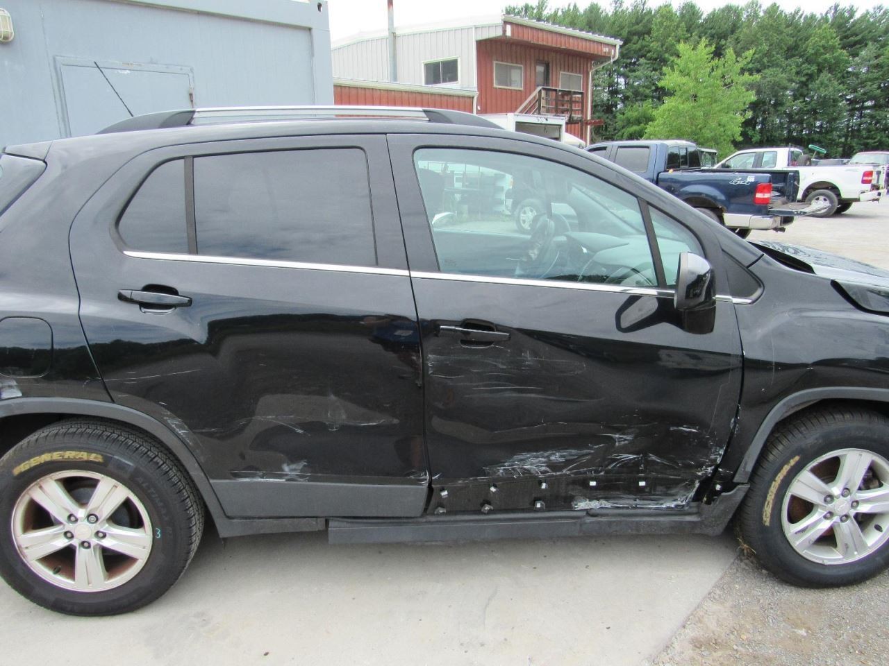 TRAX 2018 Glove Box 1059765