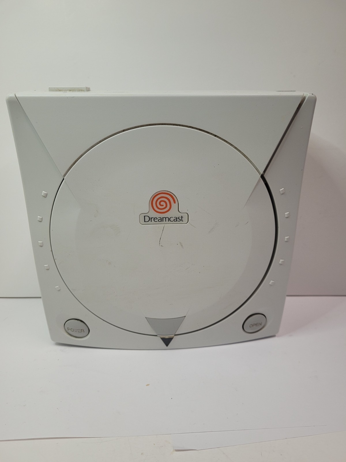 SEGA Dreamcast - FOR PARTS / NO POWER / BROKEN SHELL  / AS IS   ( B353 )