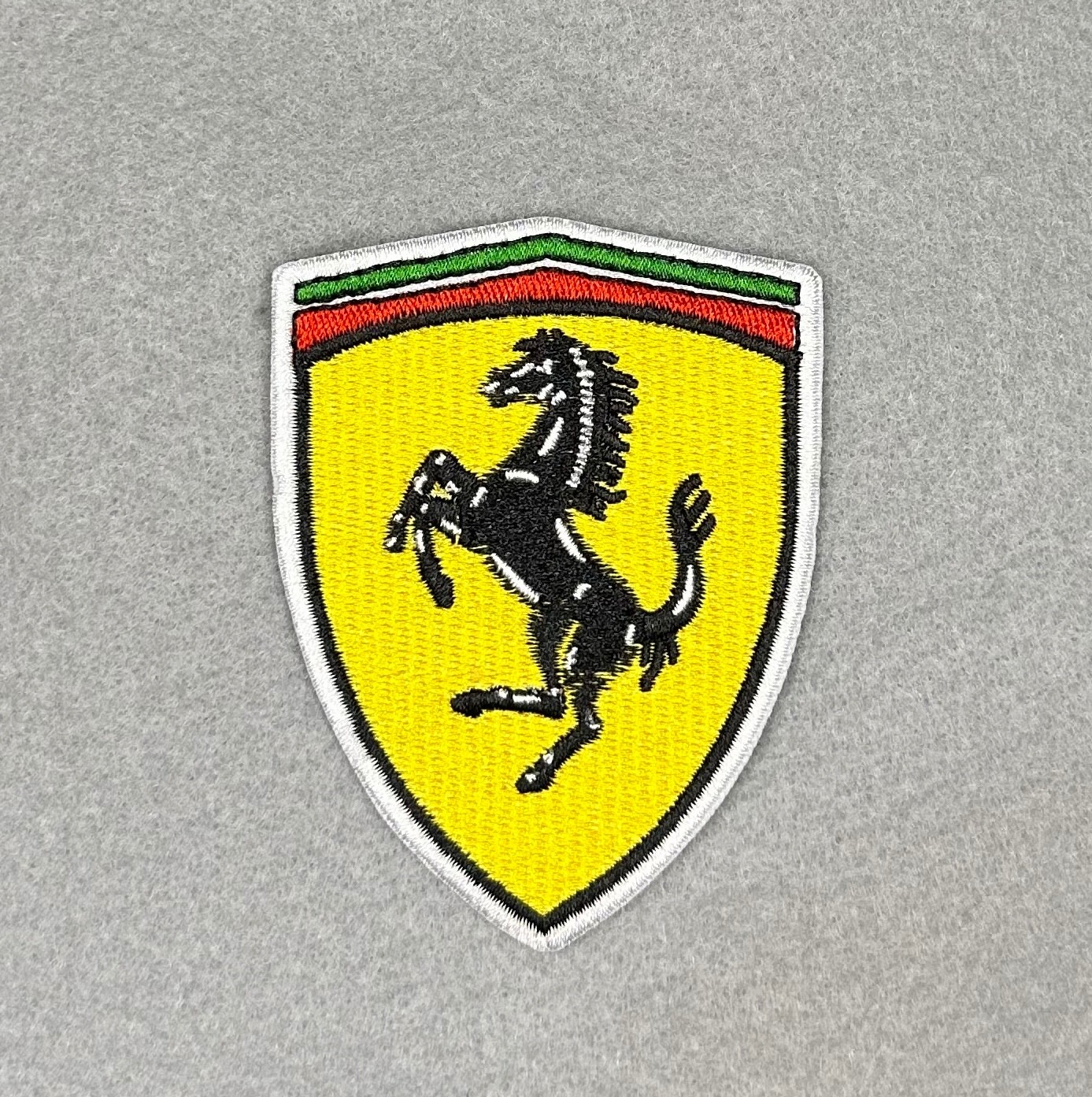ITALIAN RACING PERFORMANCE FERRARI EMBROIDERED IRON-ON PATCH..RARE CONFIGURATION