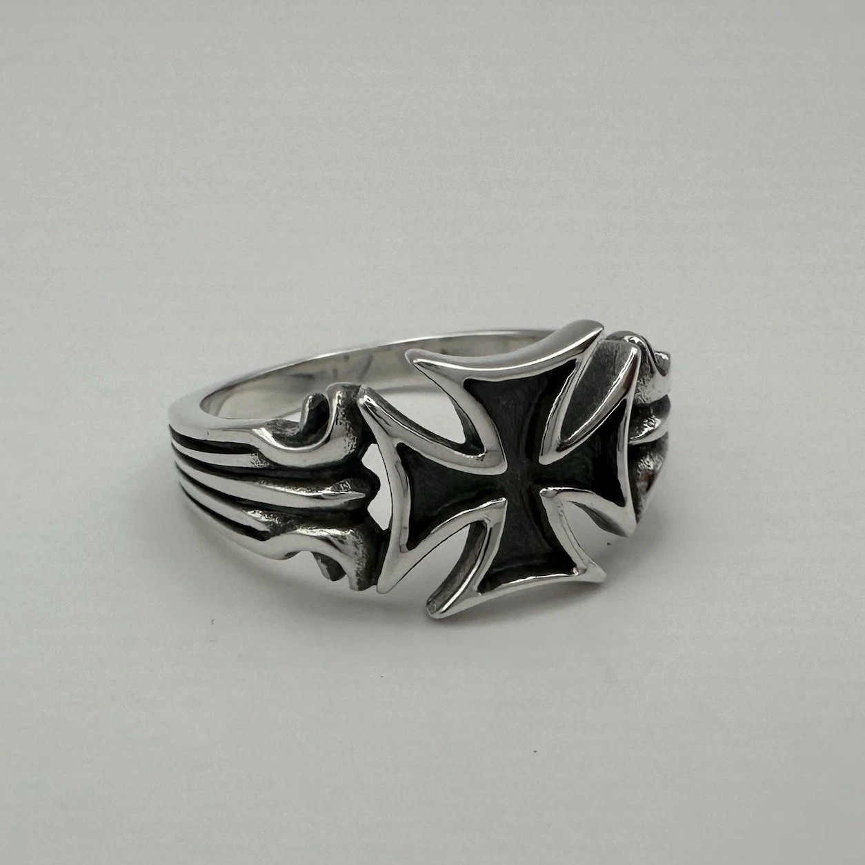 Cross Ring | 925. Sterling Silver | Size 9