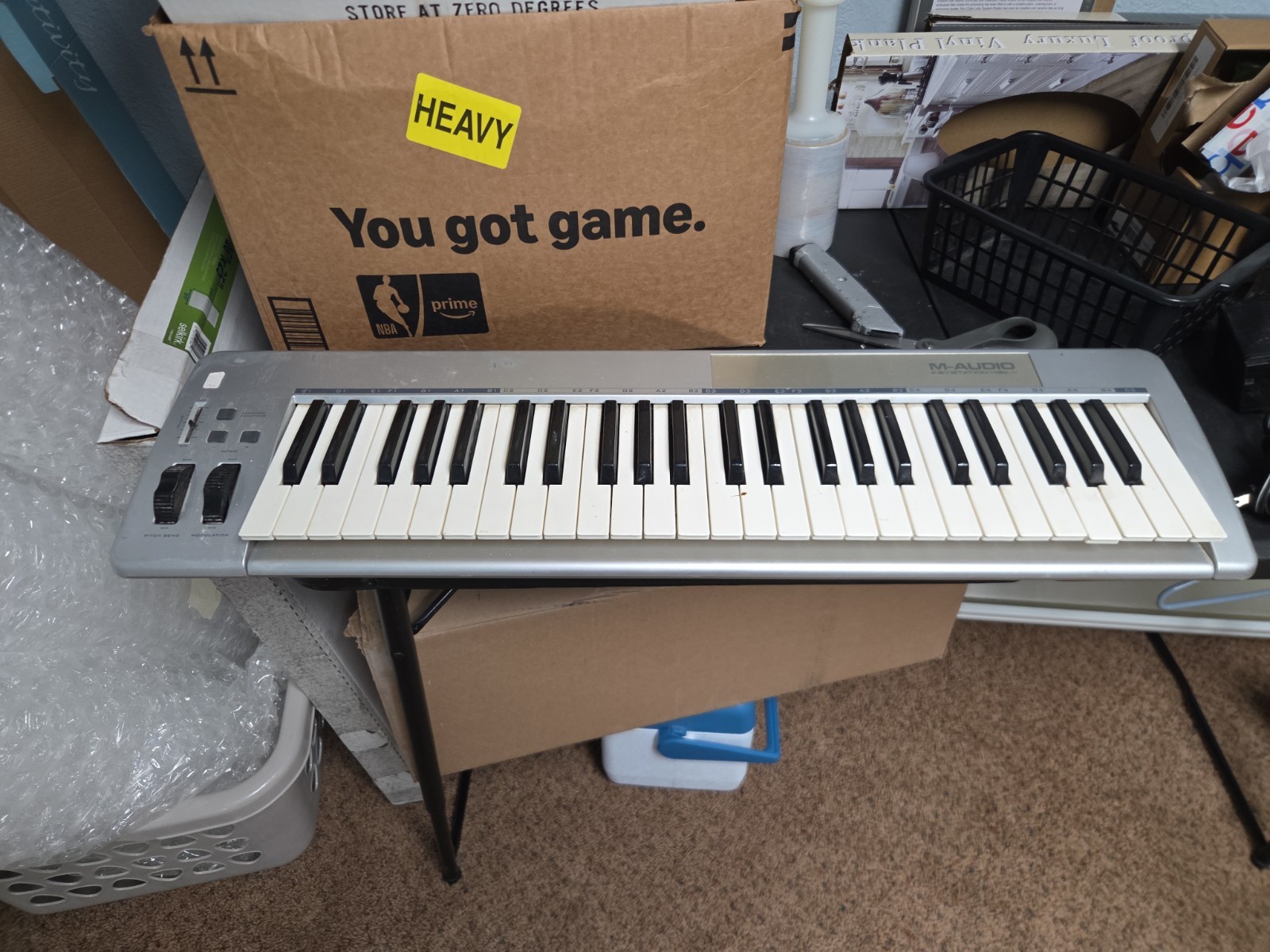 M-Audio KEYSTATION 49e USB MIDI Controller Keyboard ONLY NO ADAPTER Not Tested