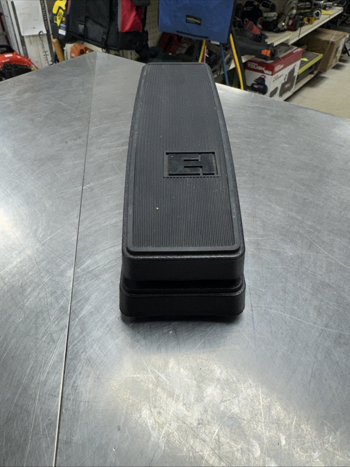 Electro-Harmonix Wailer Wah Pedal