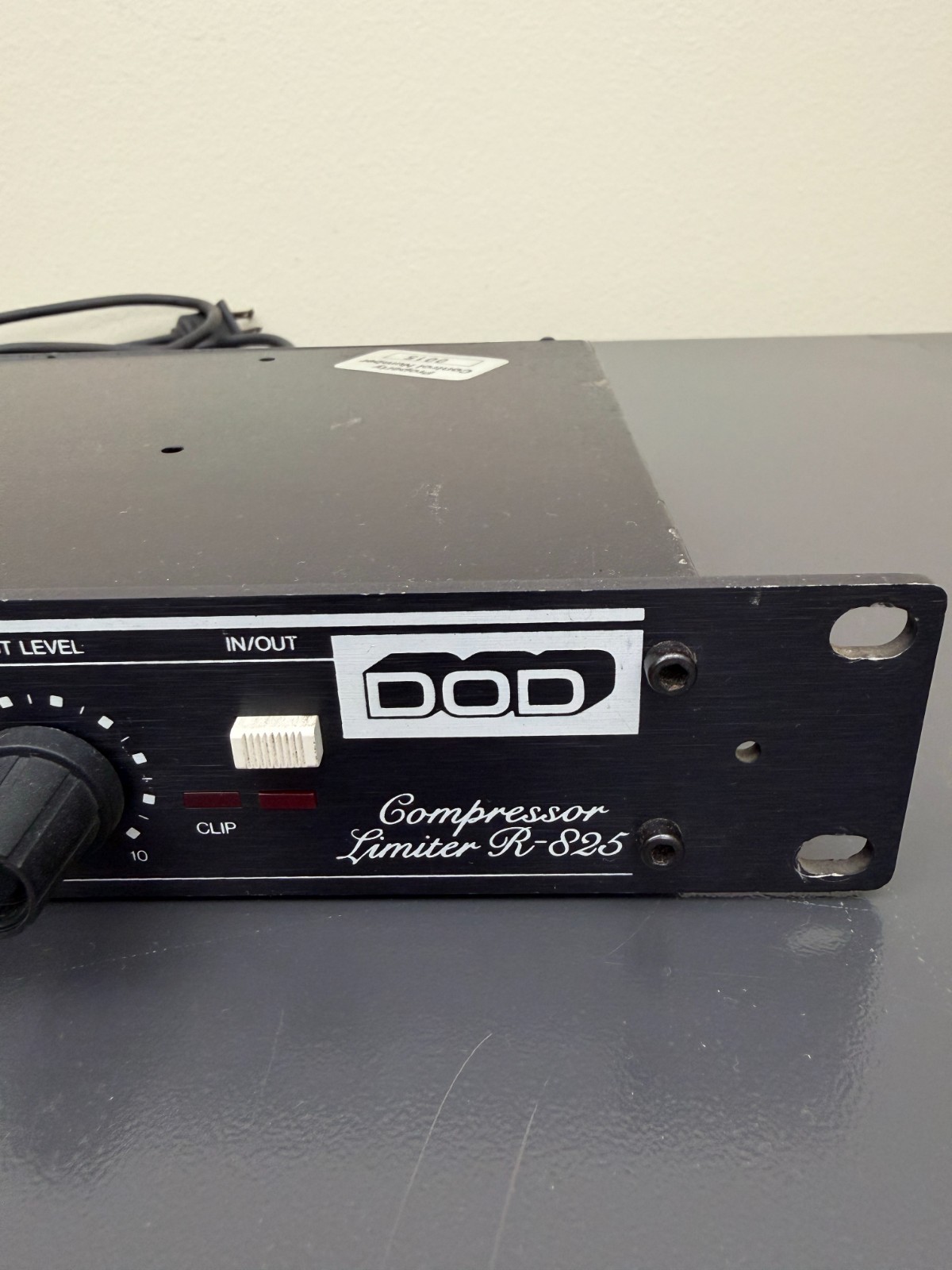DOD R-825 Compressor Limiter Vintage Rackmount Dynamics Processor UNTESTED**