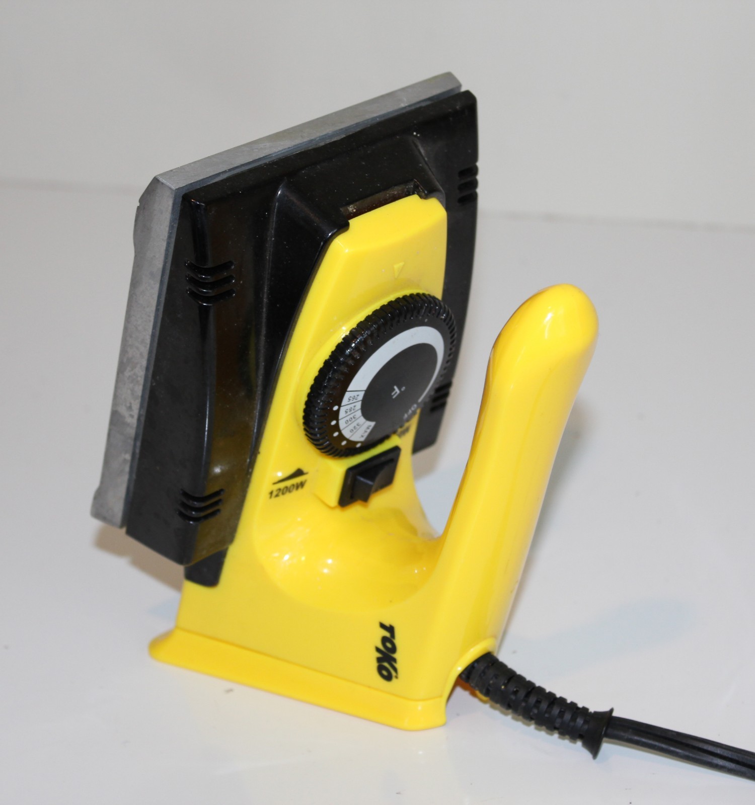 TOKO Ski Wax Electric Iron Vintage TO-06 1200W/600W