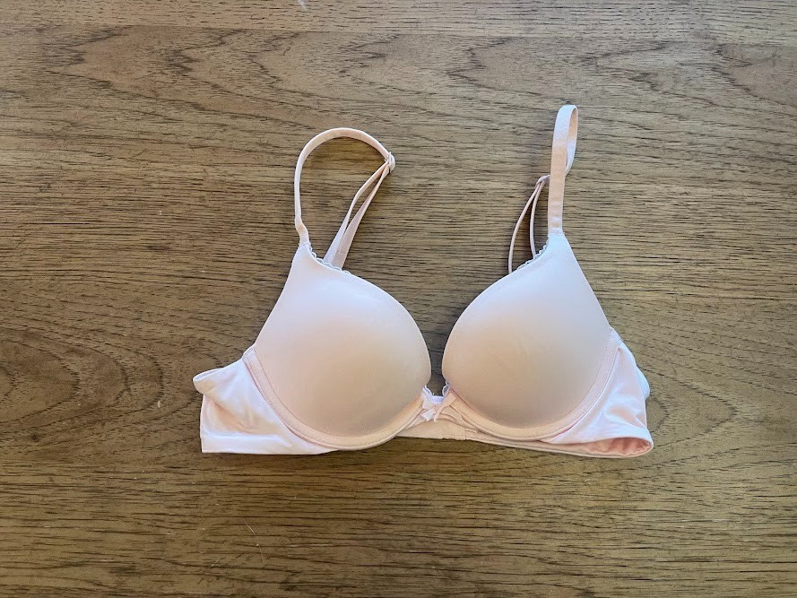 Victoria's Secret Smooth Pure Pink 34B Body By Victoria Push Up Bra New Style VS