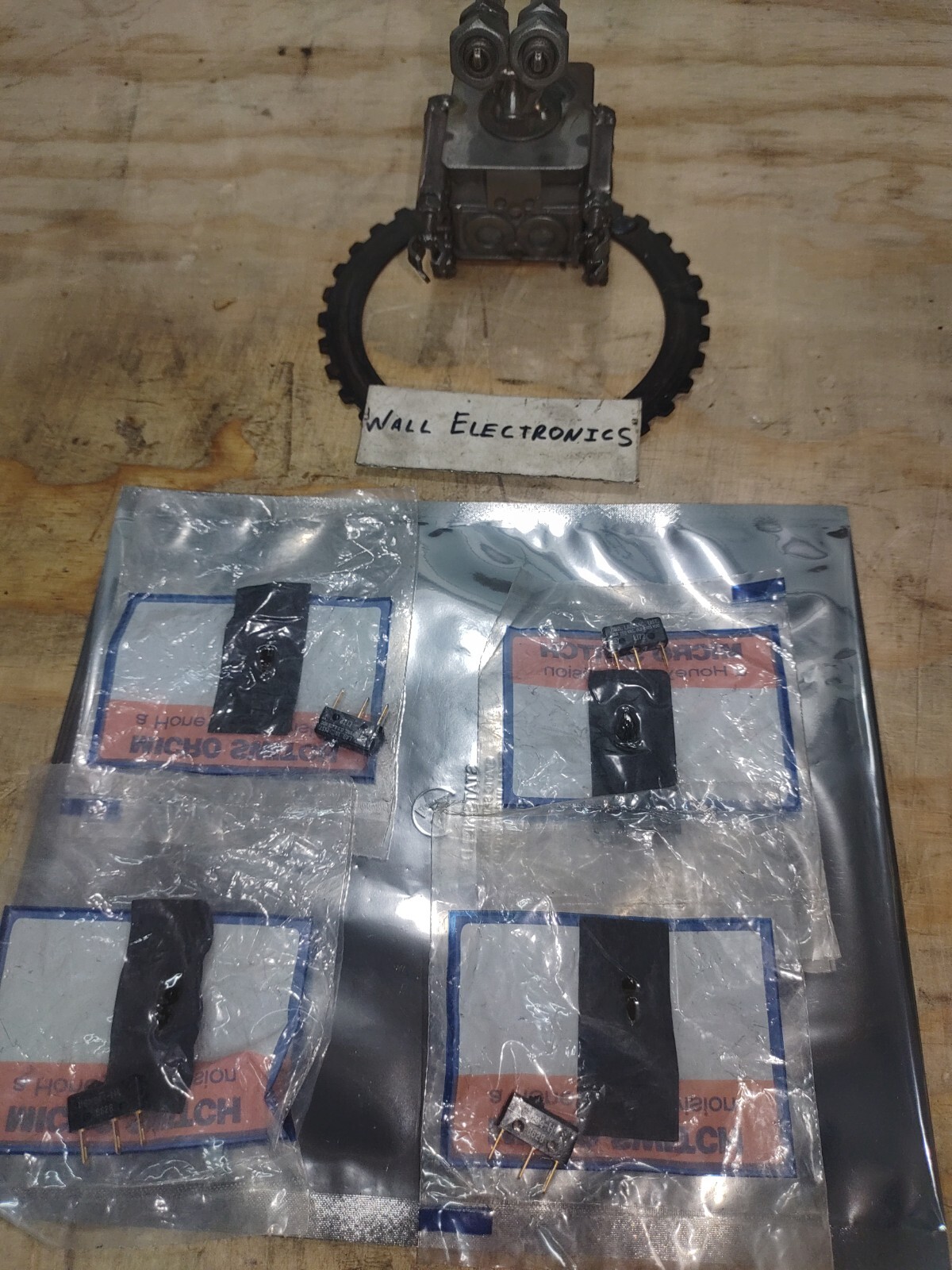 Honeywell 11SM244-H4 Microswitch =New= Lot Of 4 =