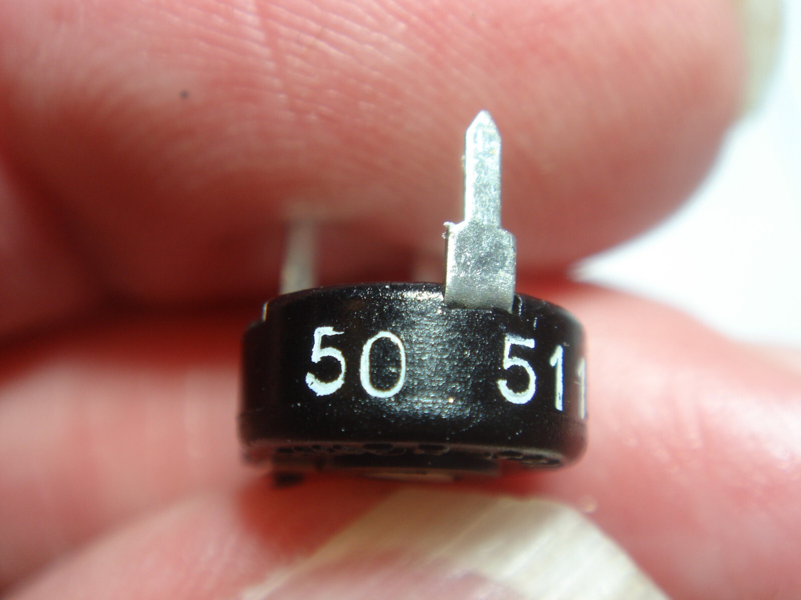 50R 50 Ohm Piher PT10L Reclining Trimmer #17PY