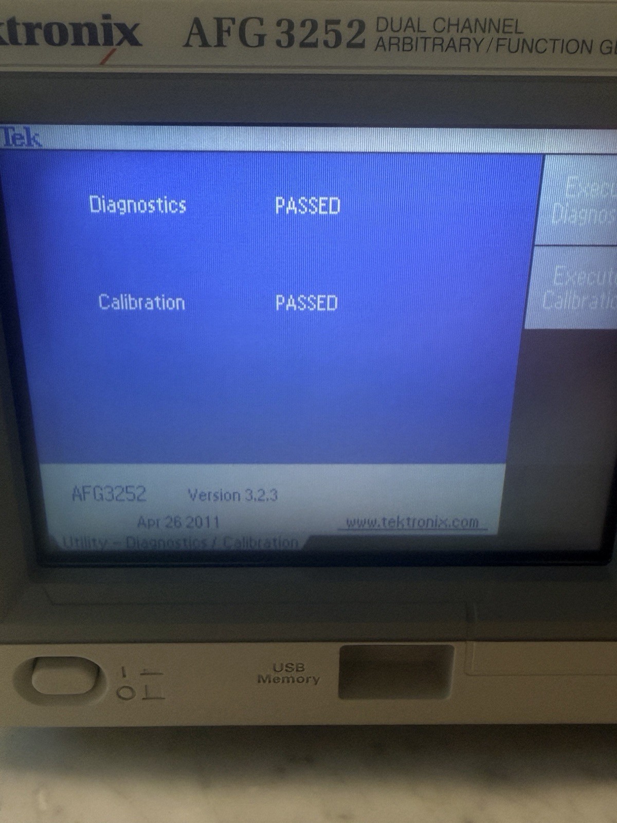Tektronix AFG3252C Dual Channel Arbitrary/Function Generator 2 GS/s 240 MHz