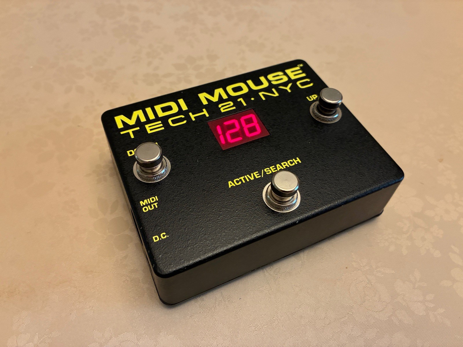 Tech 21 MIDI Mouse 3-Button Foot Controller Switch Floor Pedal - VERY NICE