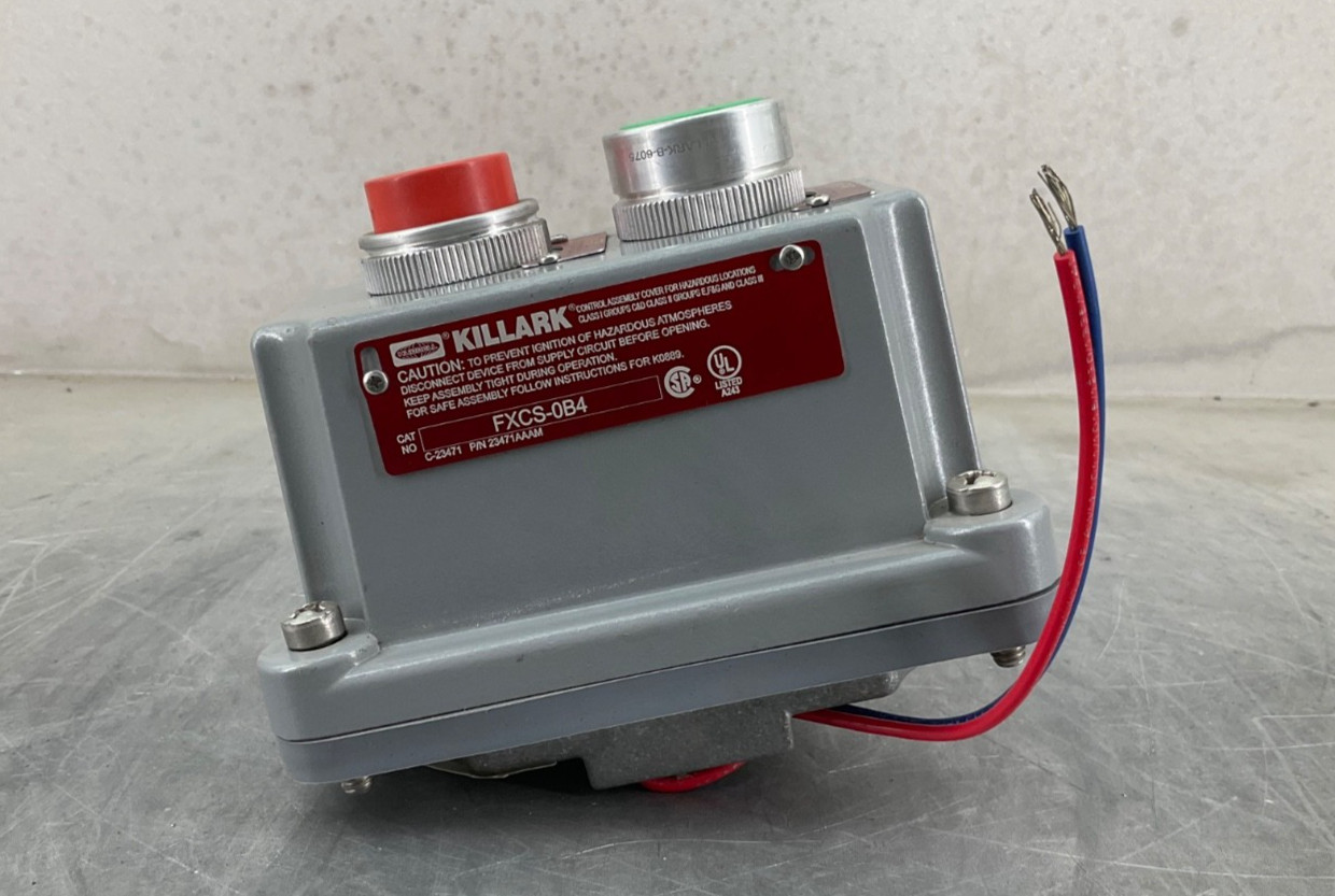 NEW KILLARK FXCS-0B4 SEAL-X FACTORY SEALED FXB SERIES BOXES DBL PUSHBUTTON