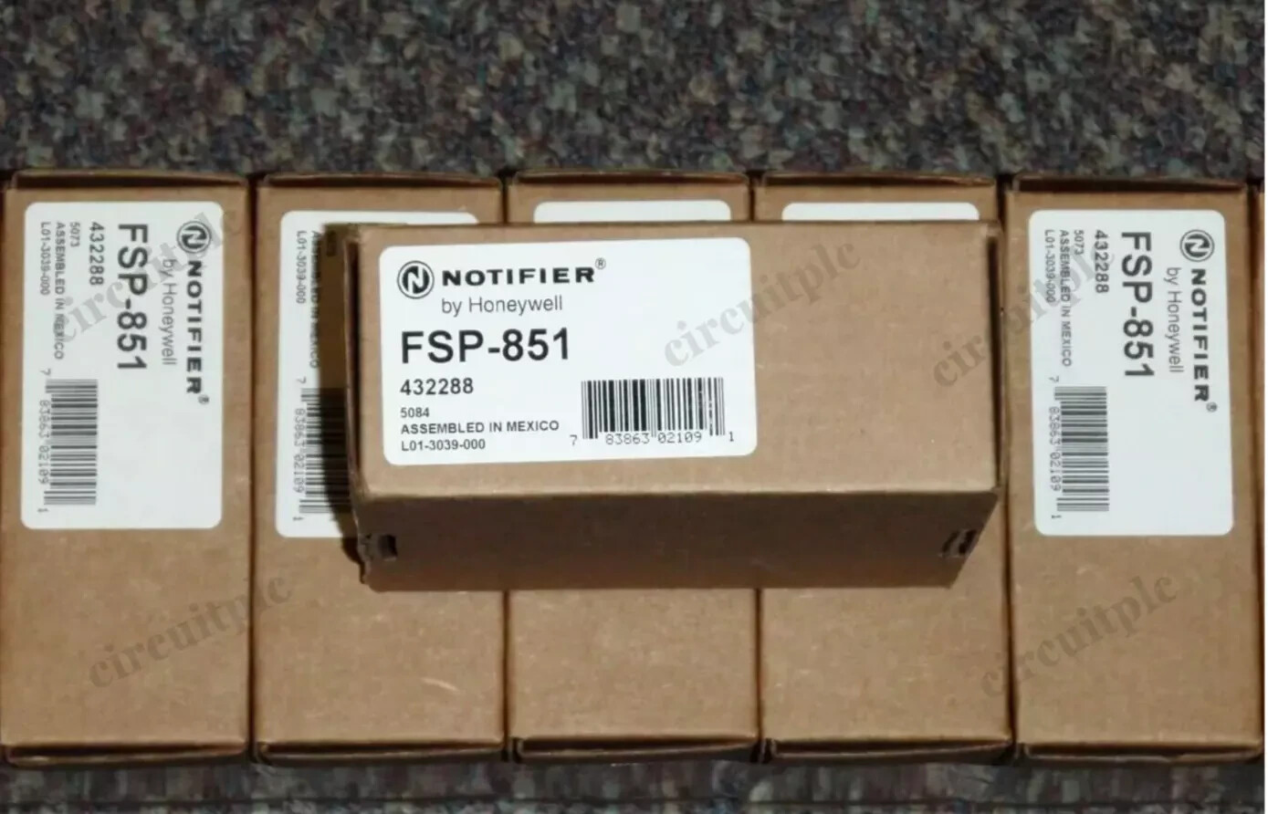 NEW IN BOX NOTIFIER FSP-851 SMOKE DETECTOR FSP 851