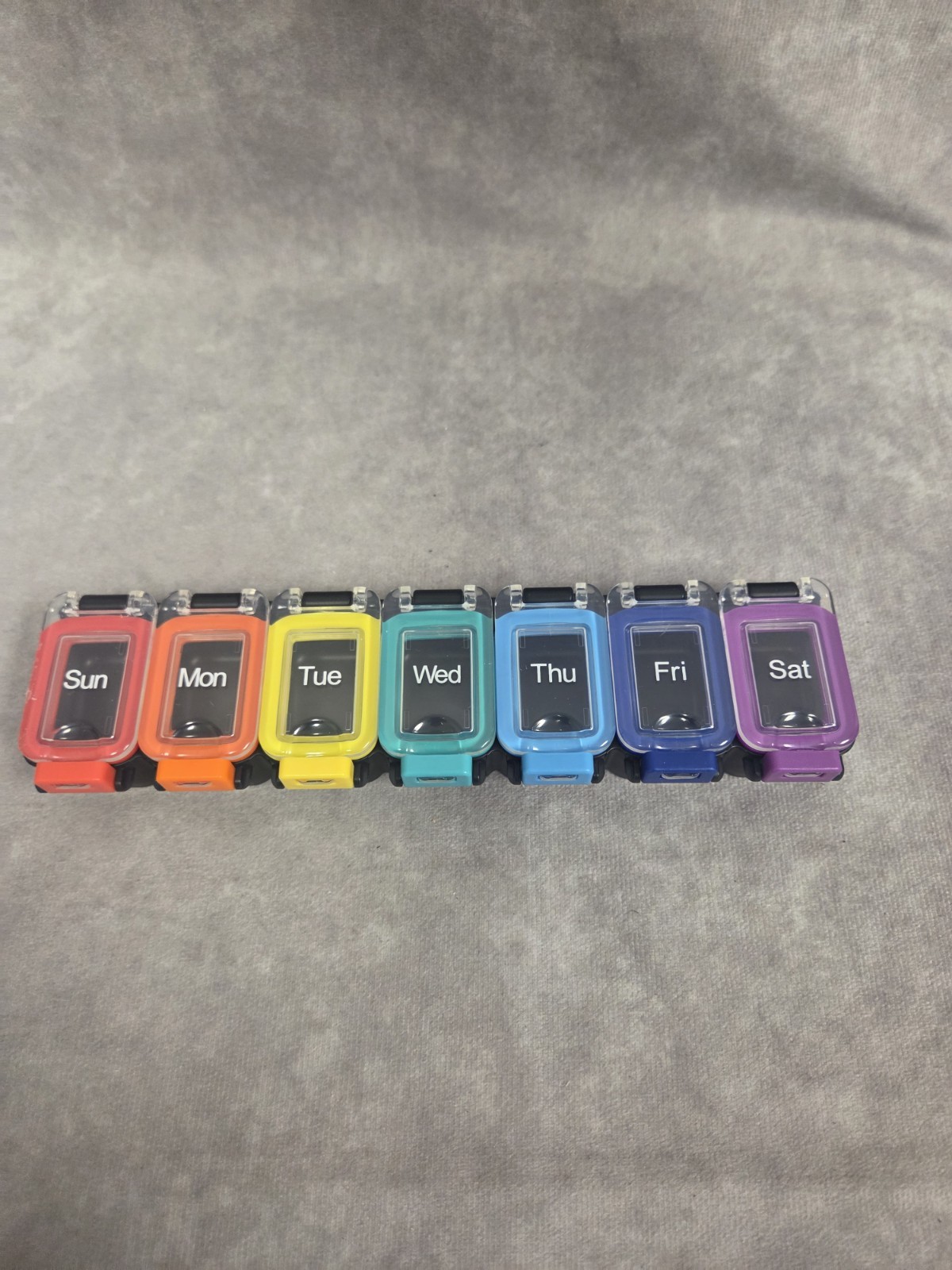7 Day Weekly Pill Organizer Large Capacity Leak Proof Travel Pill Case