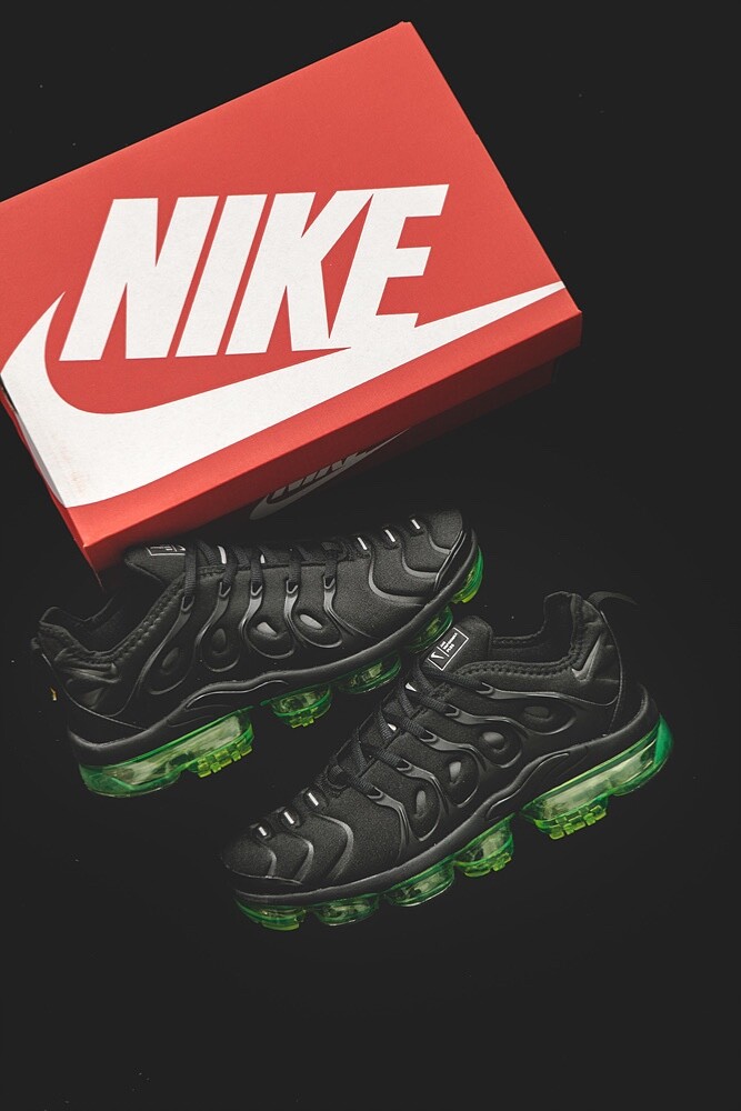 New Nike Air Vapormax VM Plus Black Green Men’s Size Sneaker Running Shoes US si