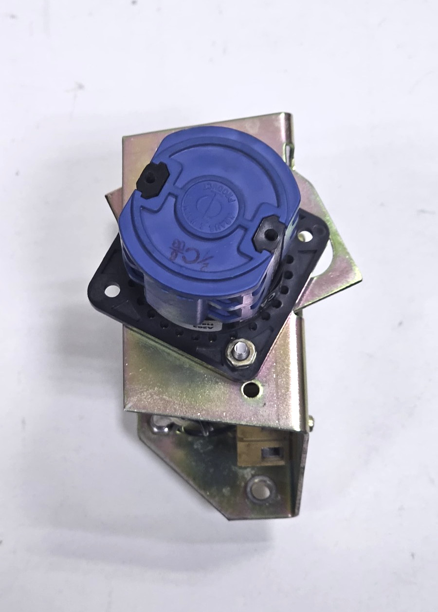 Kraus & Naimer | CA10 |Cam Switch with Attached Solenoid Voltage Unit | 20 A