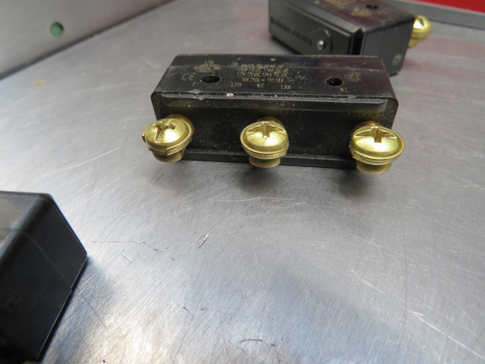 Micro Switch BZ-2R-P4 Lot of 3!