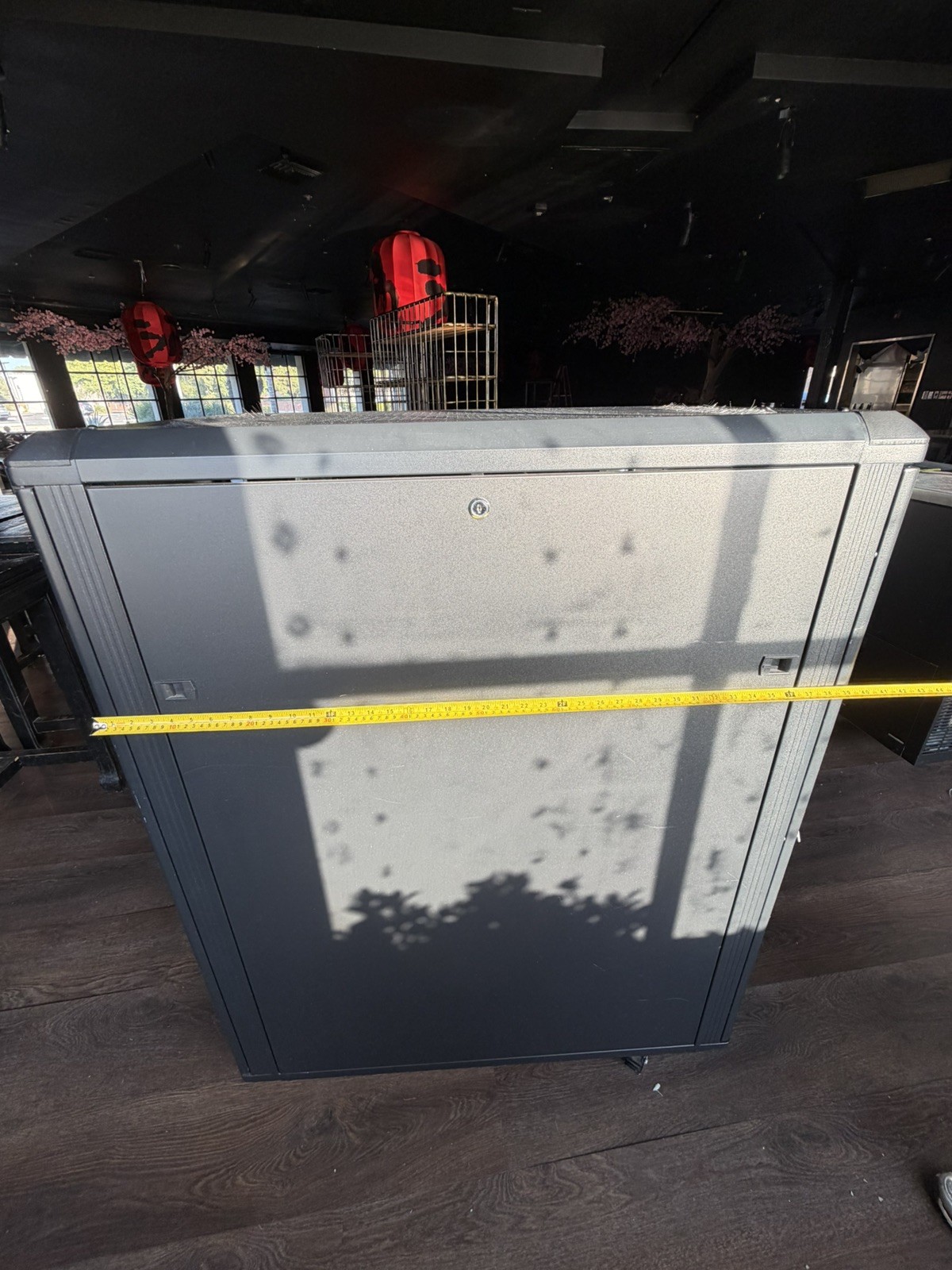 StarTech 25U 19” Server Network AV Rack Cabinet Glass Door 2 Locking Drawers