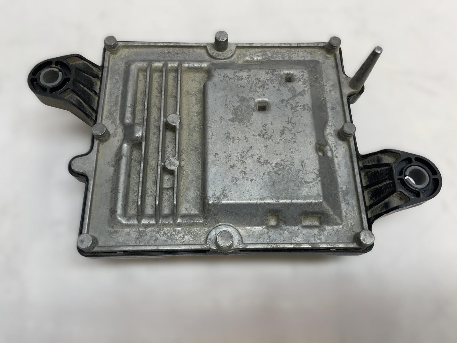2021 CHEVY SILVERADO 2500 Transfer Case Control Module GM OEM 84861288 Brain Box