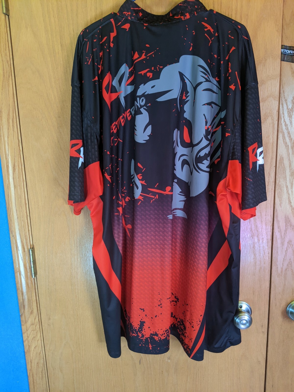 Red-eye Rhino dart shirt size 5xlt tall great used condition