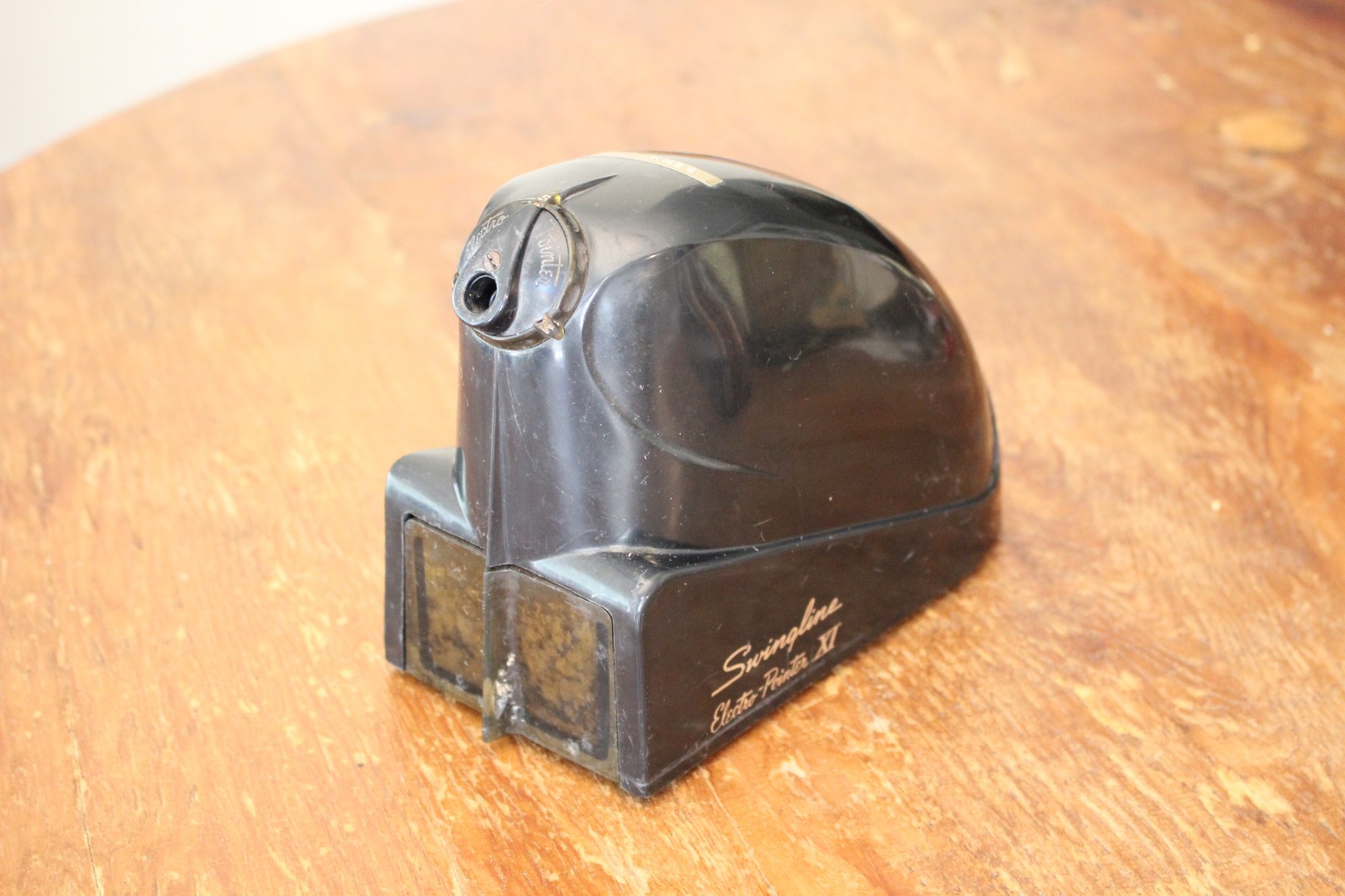 Swingline Electro-Pointer XI Vintage Pencil Sharpener