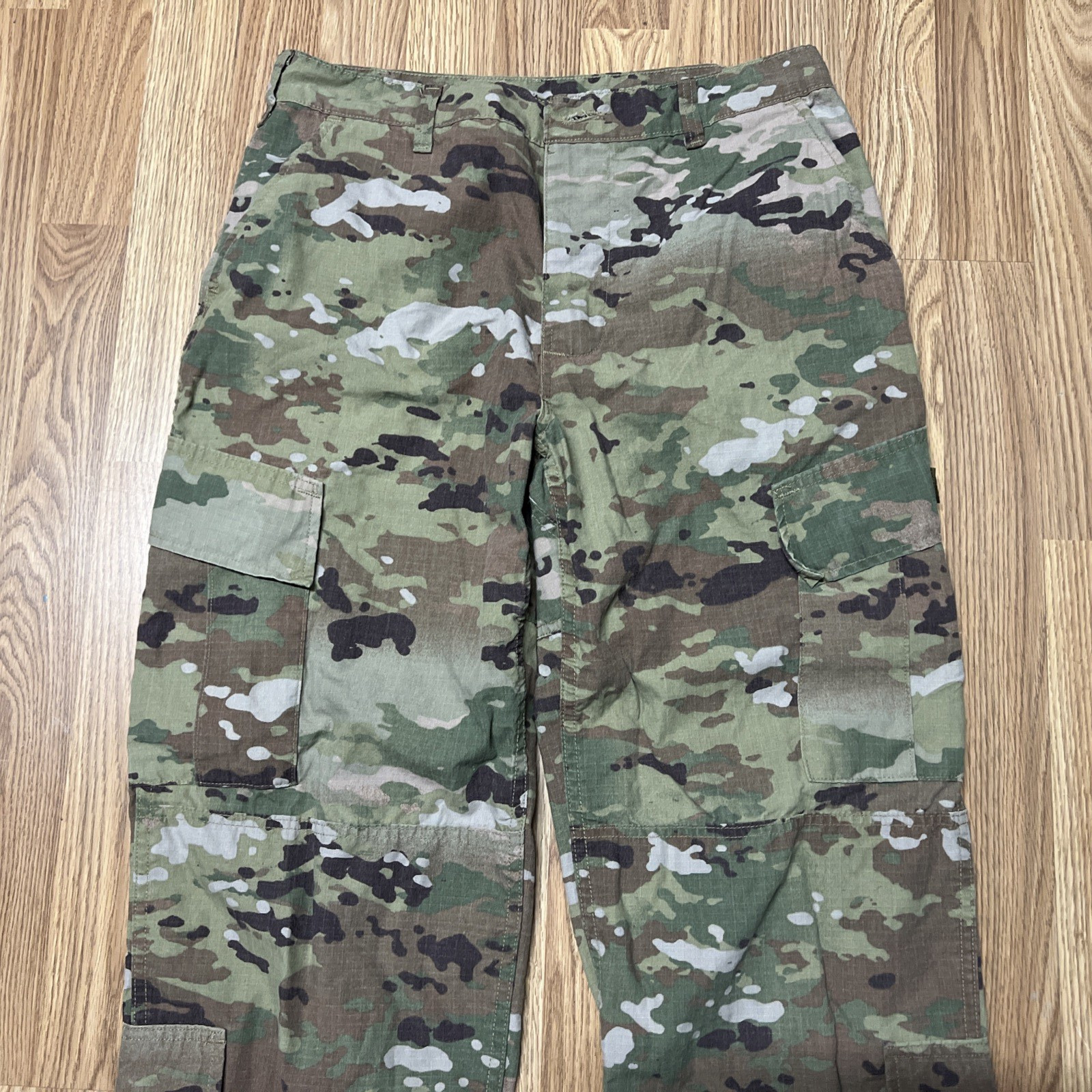 US Army OCP Multicam Combat Trousers Medium Regular Flame Resistant USED #01