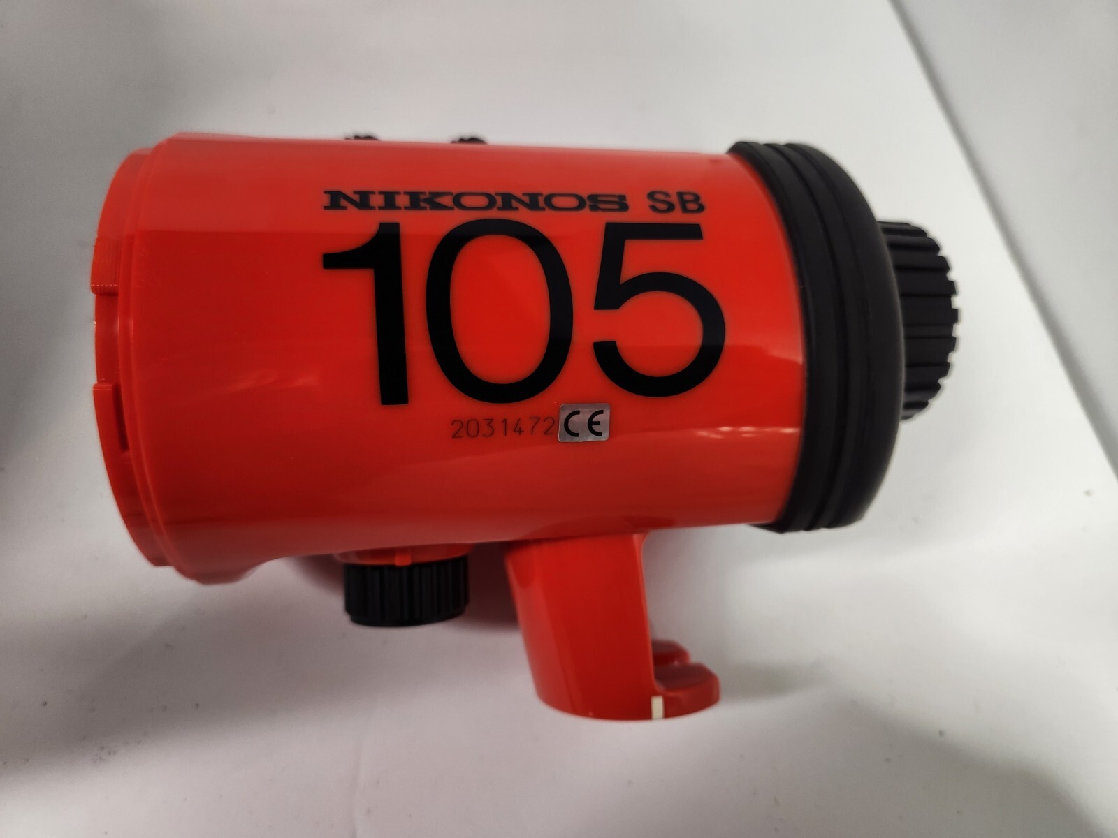 Nikon Nikonos SB 105 Underwater Speed Flash Strobe for Camera Photo UNTESTED