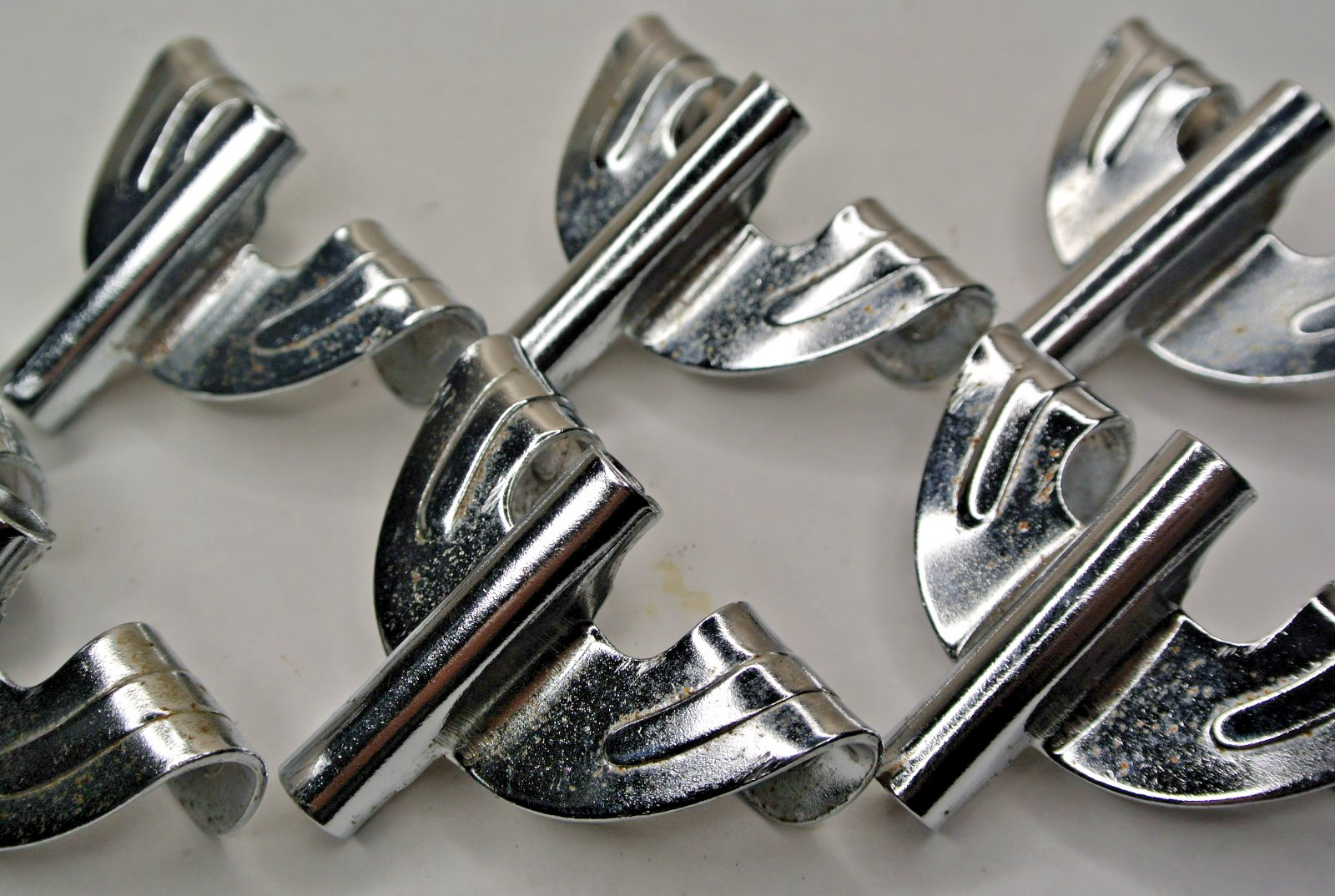 SET OF (8) 1980's LUDWIG ROCKER SERIES CLAWS for YOUR BASS DRUM! L764