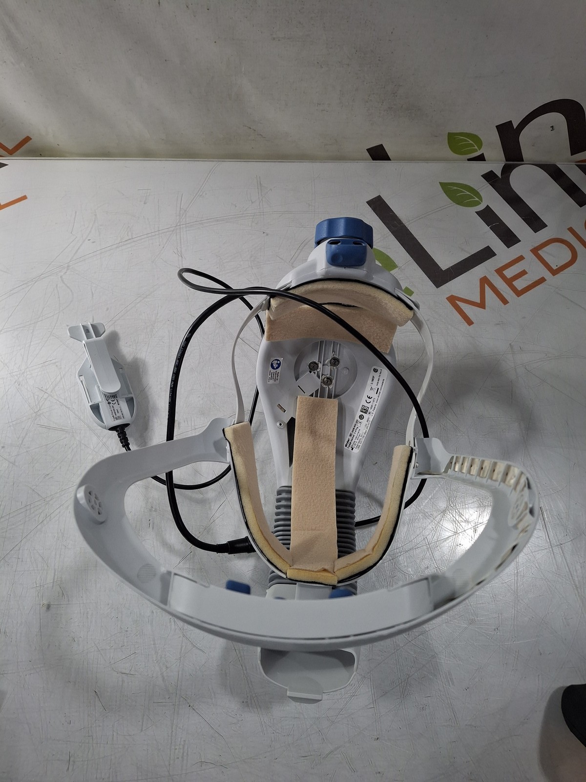 Stryker 0408-600 Flyte Helmet 0.47Kg & 0408-800-300 Power Cord